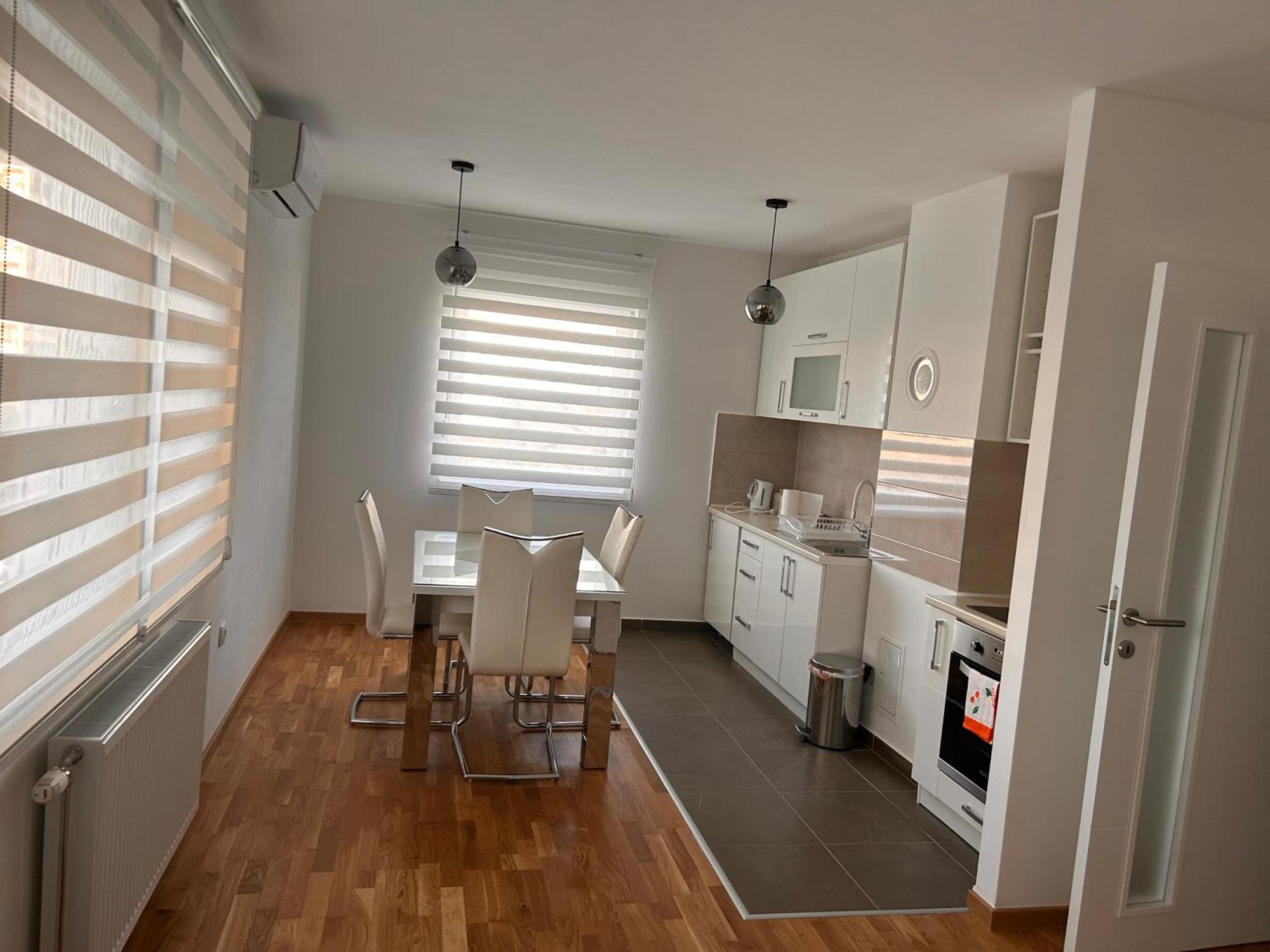 Apartman Vrbas 1 + Podzemna Garaza Banyaluka Dış mekan fotoğraf